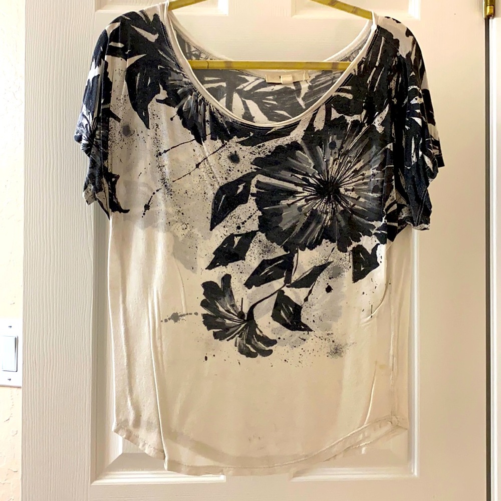 Floral tee